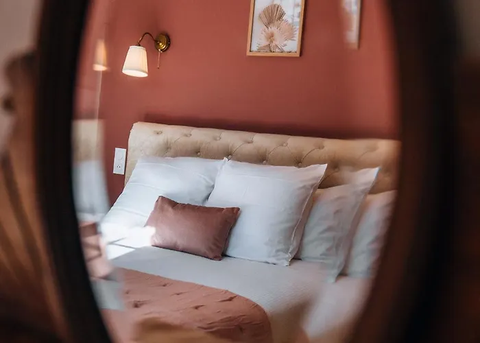 L'abbaye Saint-Cyprien (Dordogne)