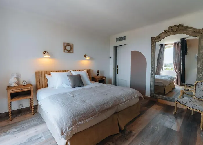 ホテル L'abbaye サン・シプリアン