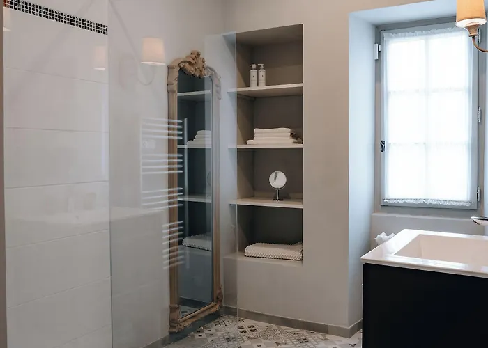 L'abbaye ホテル サン・シプリアン